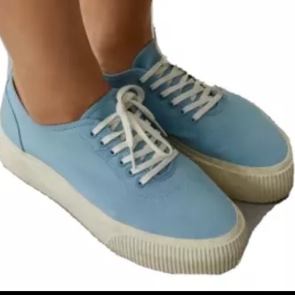 EVERLANE FOREVER PLATFORM WOMENS SNEAKERS SIZE 6 1/2 BLUE - Picture 1 of 9